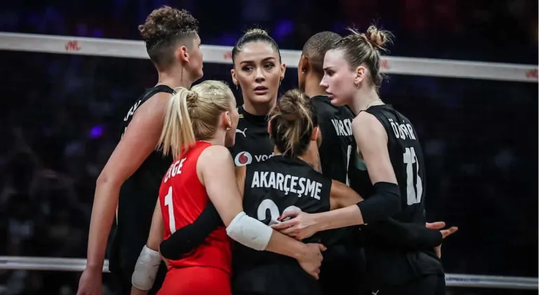 Filenin Sultanları Yarı Finalde Sırbistan’la Karşılaşıyor