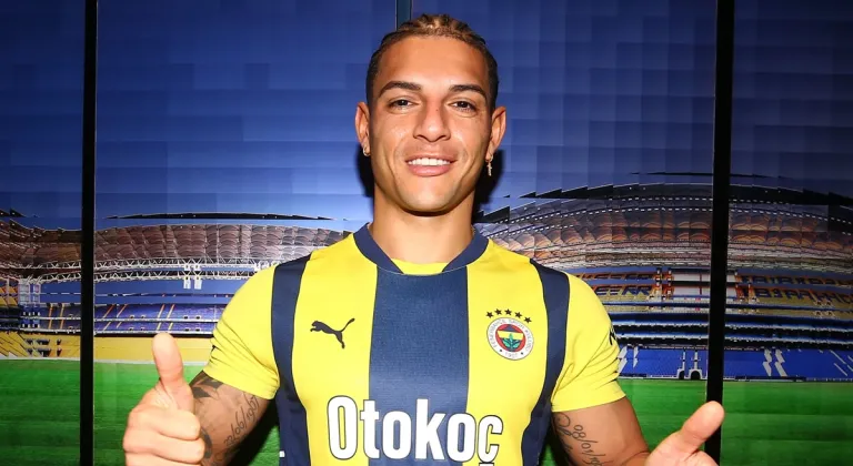 Fenerbahçeli futbolcuya en zengin kulüp talip oldu