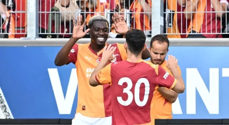 Galatasaray’da Derrick Köhn İçin Ayrılık Sinyali!