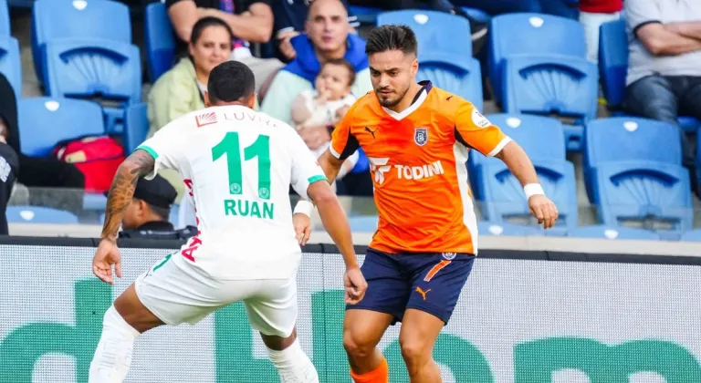 Başakşehir kaçtı Alanyaspor yakaladı