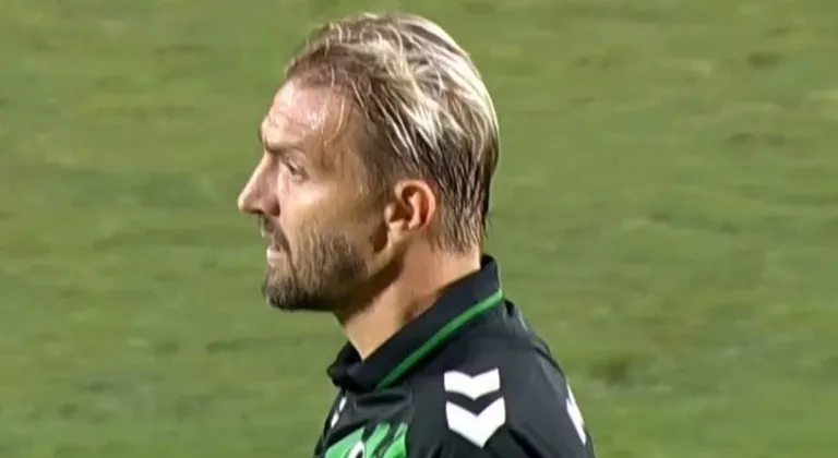 Caner Erkin’den Şok Hareket… Oyundan Atıldı