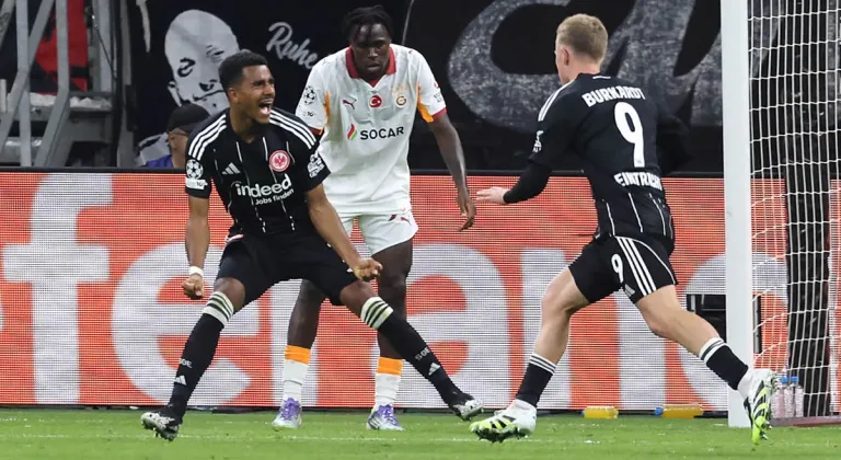 Galatasaray Devler Ligi’ne iyi başladı kötü bitirdi