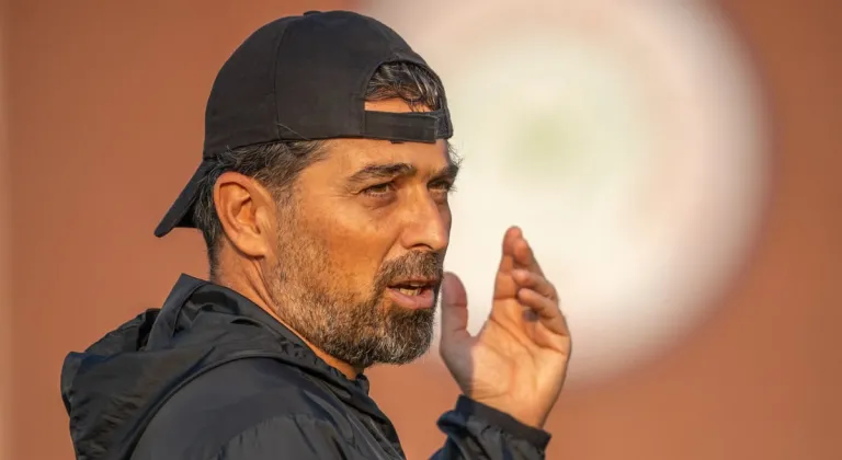 İlhan Palut Rizespor’dan ayrıldı: “Bu takımın yeni bir yola ihtiyacı var”