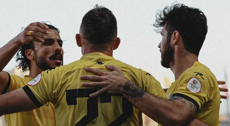 İstanbulspor, Çorum FK’ya yenilgiyi tattırdı