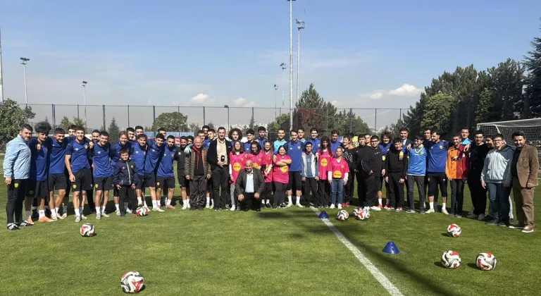 Ankaragücü’nün Beştepe Tesisleri’nde özel misafirleri vardı!