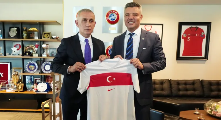 Fenerbahçe Yönetiminden TFF’ye Nezaket Ziyareti