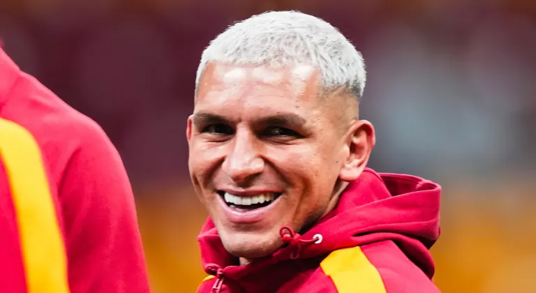 Galatasaray’da Lucas Torreira İstanbul’a Döndü