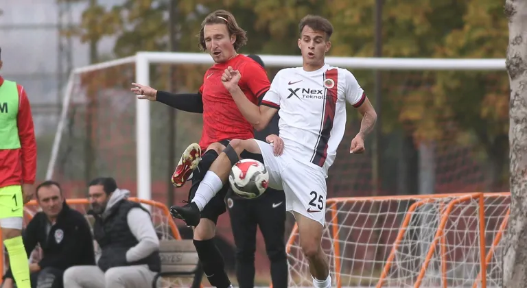 Gençlerbirliği A Takımı, U19 Takımıyla Hazırlık Maçı Yaptı
