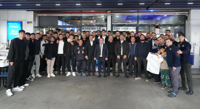Ankaragücü önemli maç öncesi yemekte buluştu