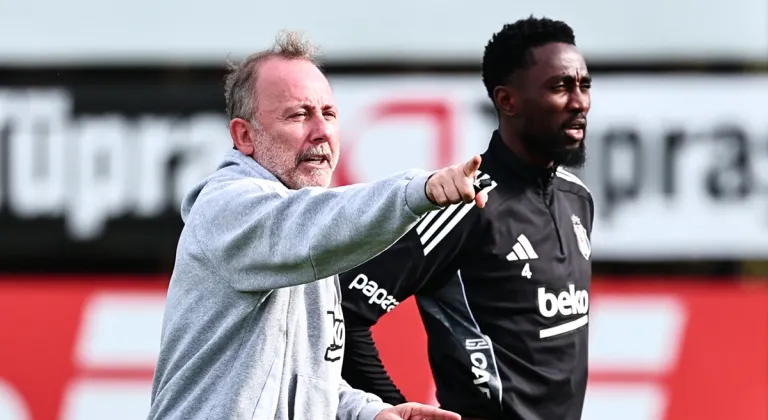 Beşiktaş’ta Operasyon Başlıyor: Dört Ayrılık Kapıda, Yeni Liste Hazır