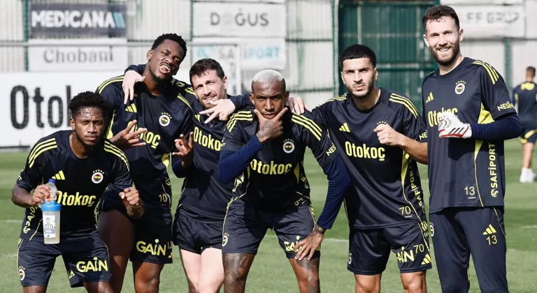 Fenerbahçe’de hedef Galatasaray derbisi sonrası liderlik