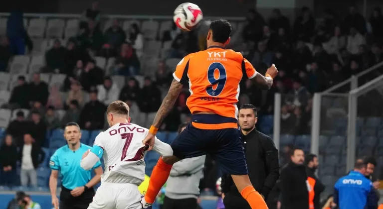 Trabzonspor, 7 Gollü Maçta Başakşehir’i Son Nefeste Devirdi: 4-3