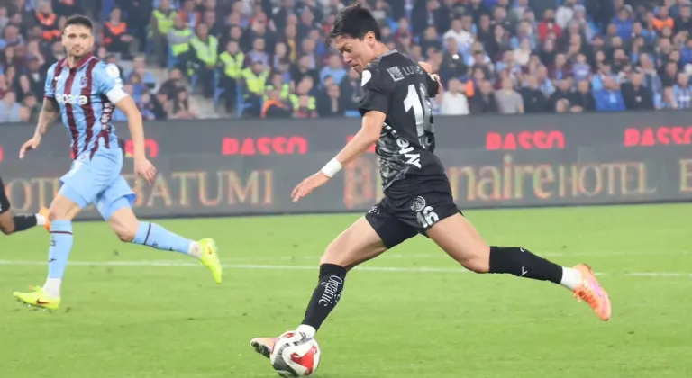 Trabzonspor galibiyeti kaçırdı! Papara Park’ta Alanyaspor’la puanlar paylaşıldı