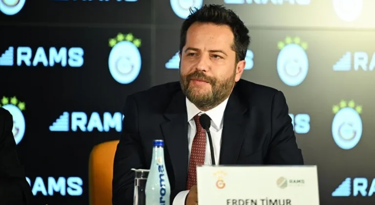Erden Timur’un da İçinde Bulunduğu Şüpheliler Adliyeye Gönderiliyor