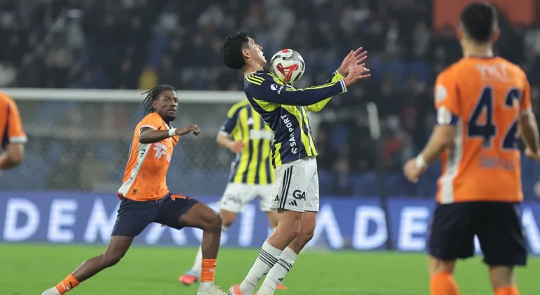 Fenerbahçe Başakşehir deplasmanında galbiyeti koruyamadı
