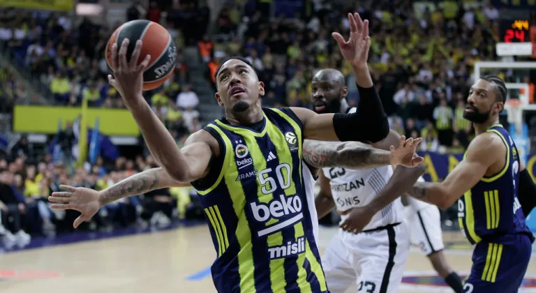 Fenerbahçe’den Zirve Mesajı! Partizan Engeli 81-78’le Aşıldı