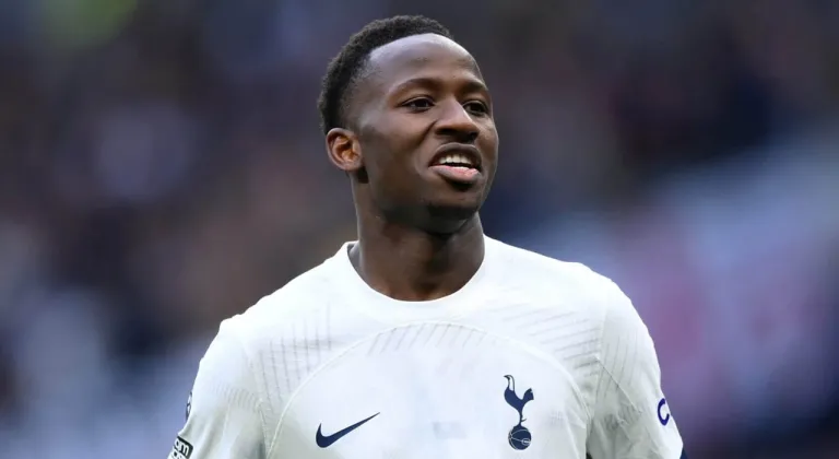 Fenerbahçe’den Pape Matar Sarr Hamlesi! Galatasaray da Peşinde