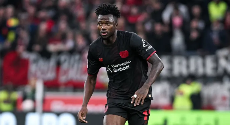 Beşiktaş’tan Savunmaya Dev Hamle! Tapsoba Listede