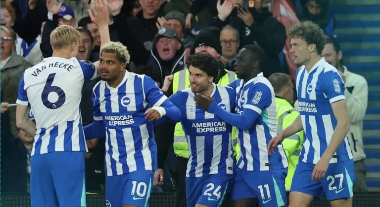 Ferdi Kadıoğlu’ndan İngiltere’de Şov! Chelsea’ye 2. Dakikada Gol