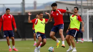 U18 Millî Takımı’nın Kartepe mesaisi yağmurla başladı